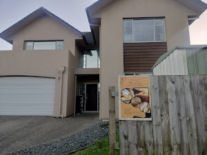 Home Hilot Pila'y Ltd place picture